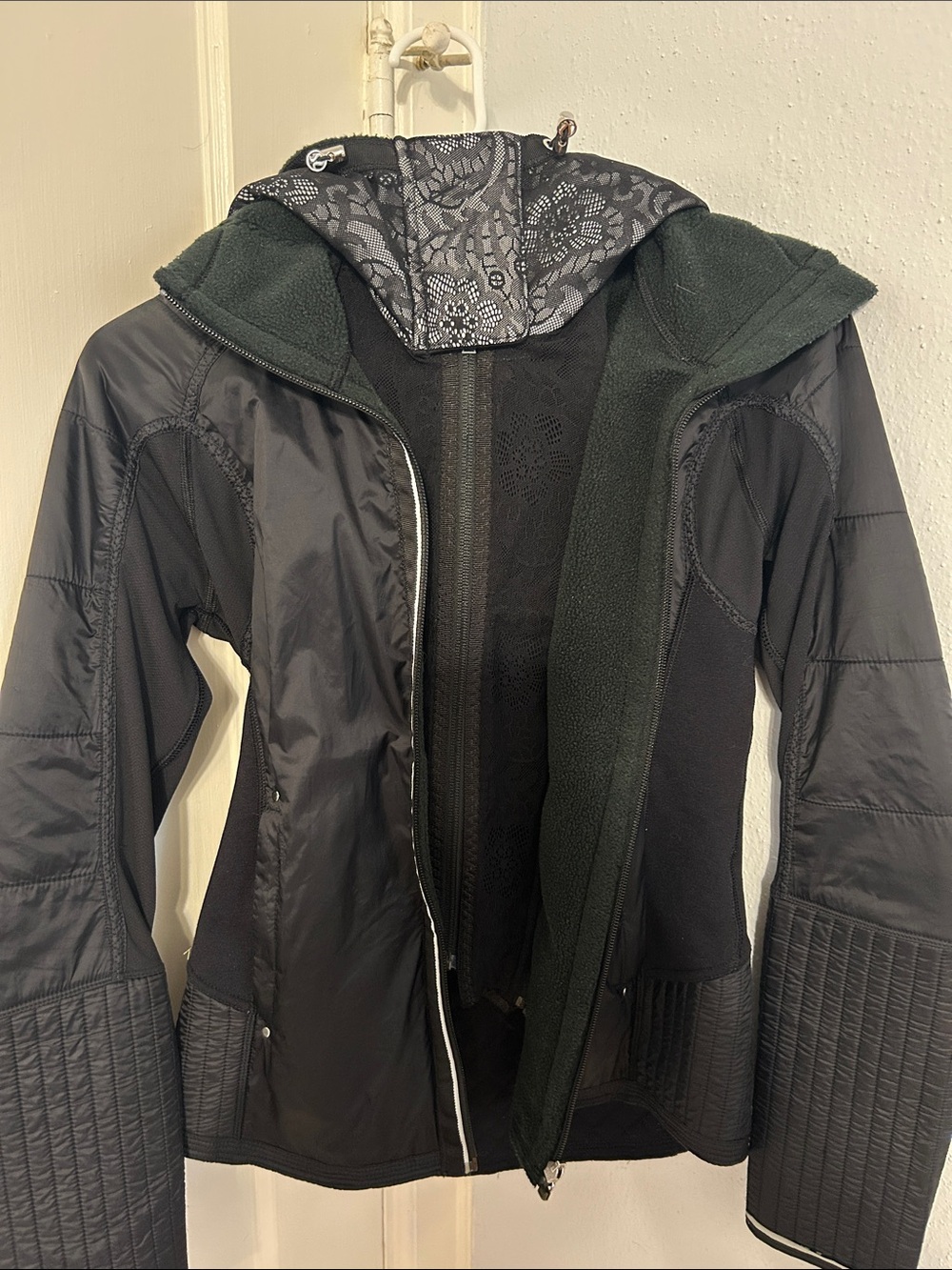 Lululemon Bundle Up Jacket